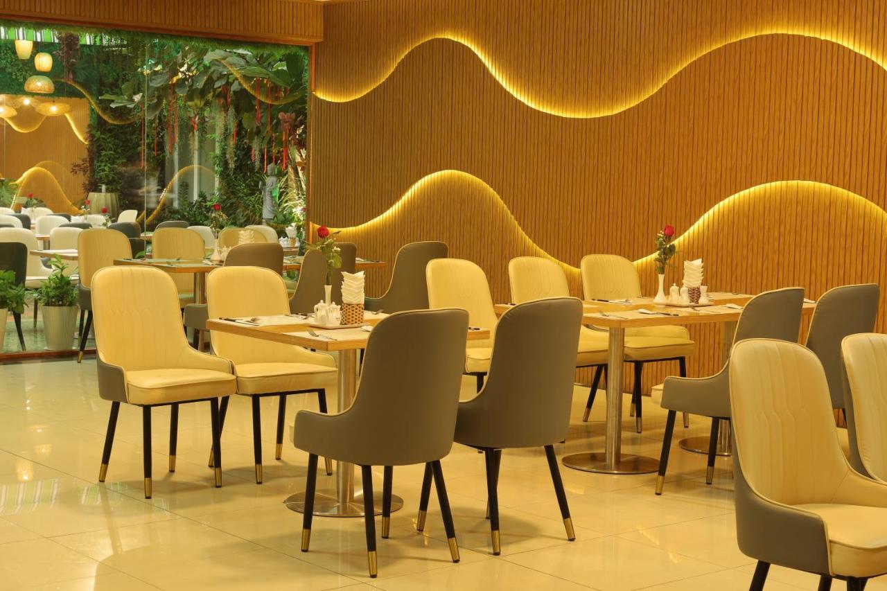 Pleiku Hotel Eksteriør billede