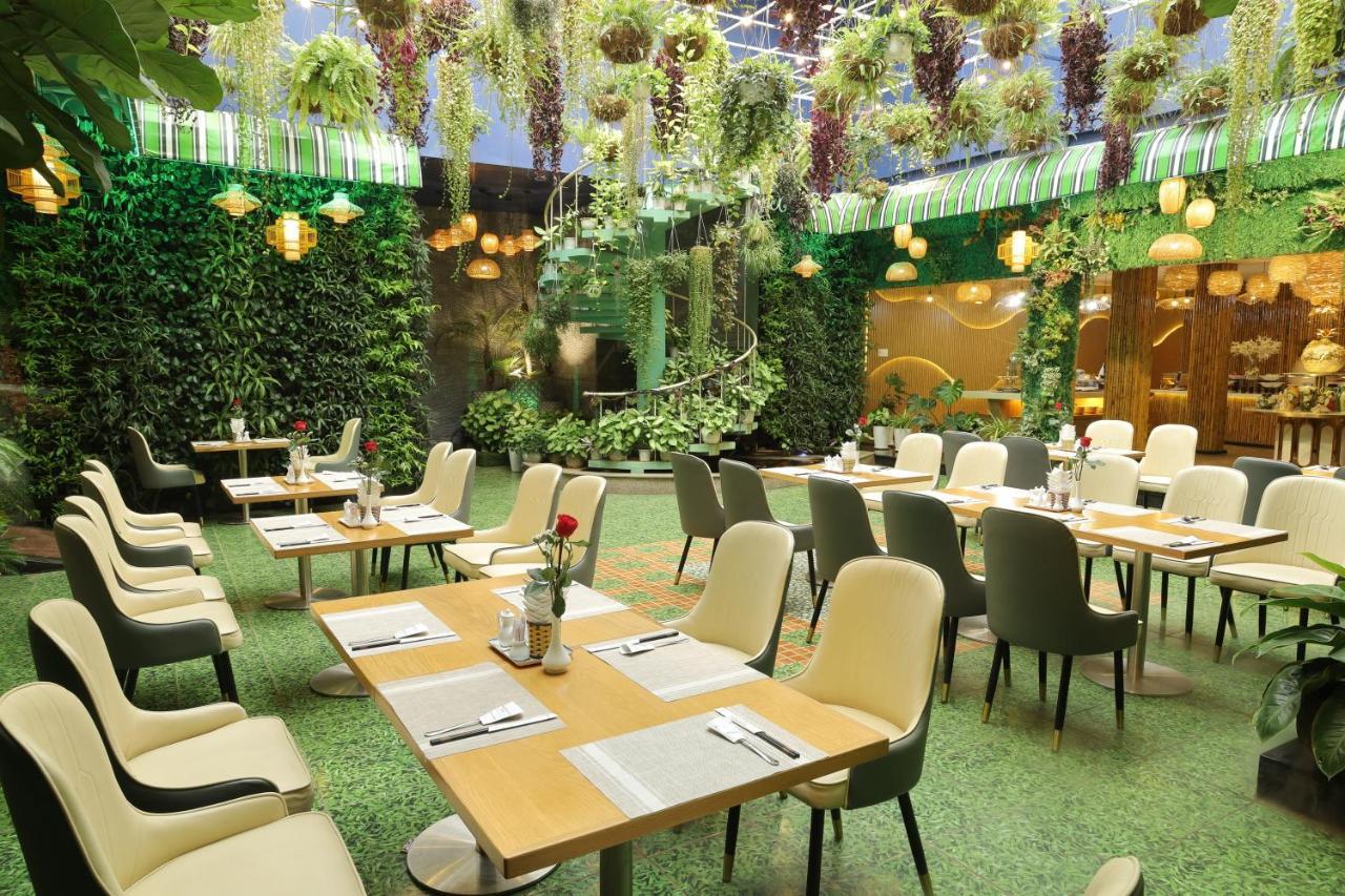 Pleiku Hotel Eksteriør billede