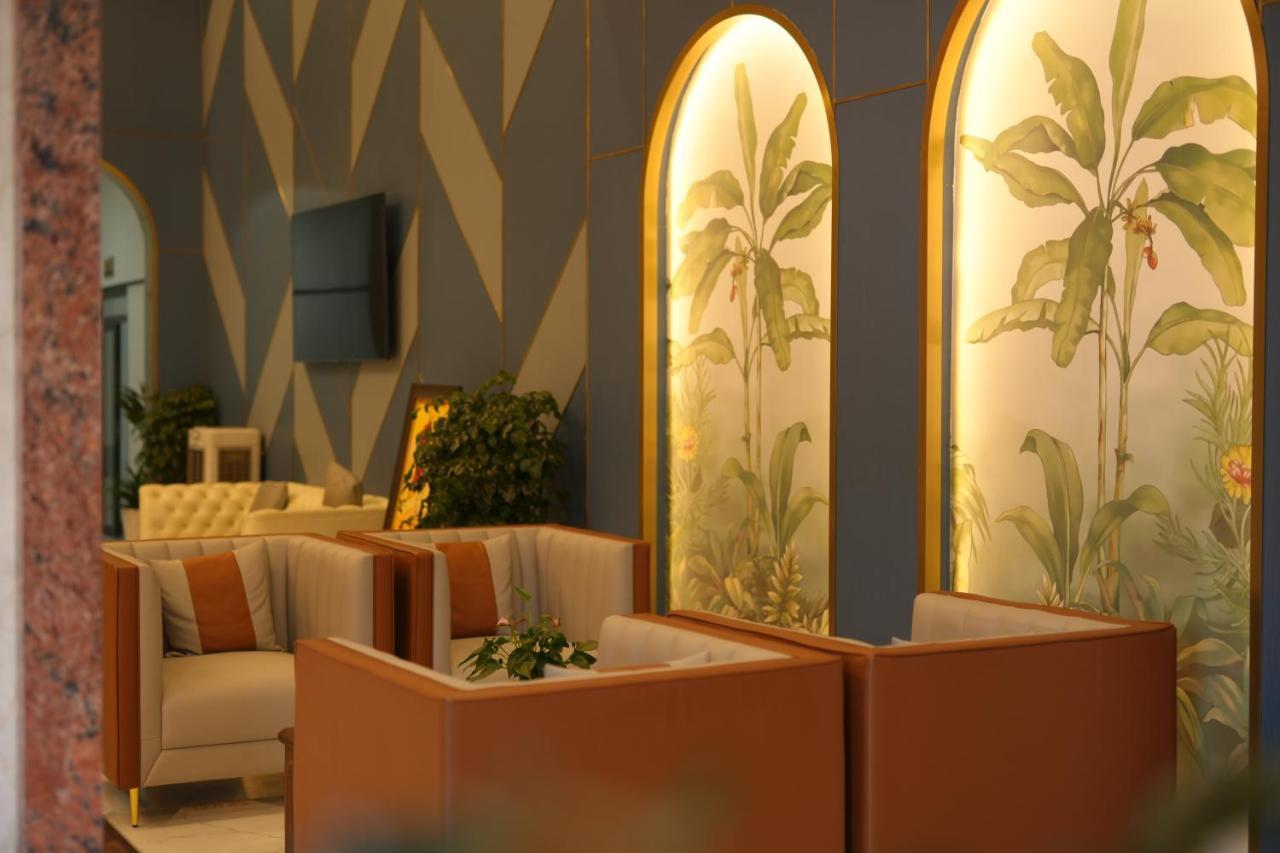 Pleiku Hotel Eksteriør billede