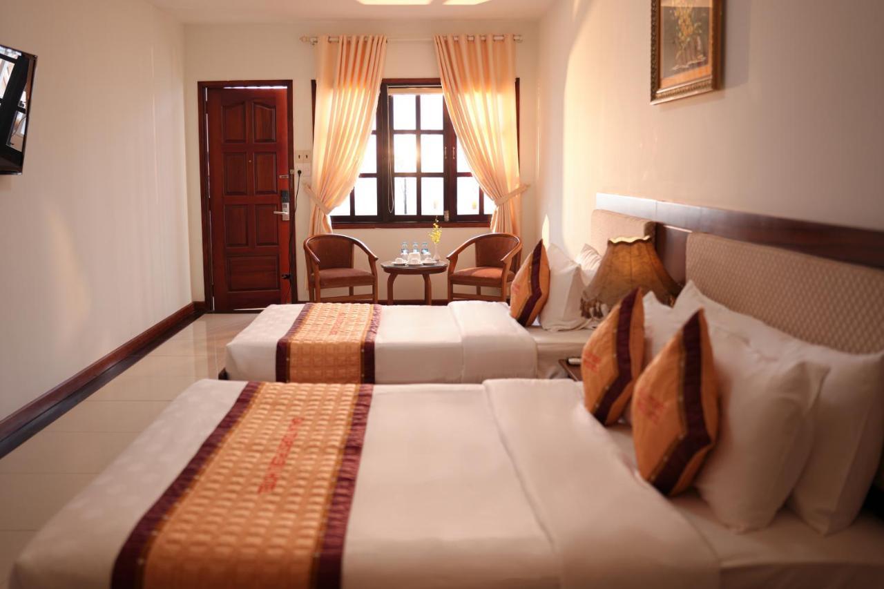 Pleiku Hotel Eksteriør billede
